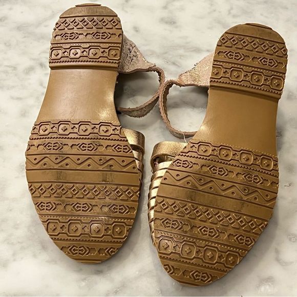 LizBet Mexican Huracha Buckle sandals, Metallic size 11 - Picture 5 of 6